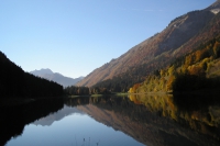 Lac de Montriond en automne